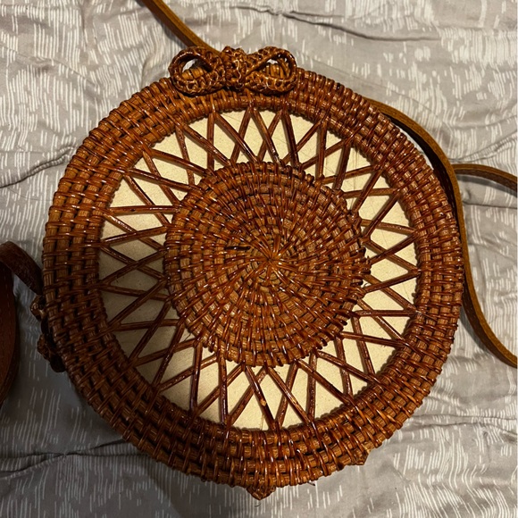 Round Rattan Crossbody - Picture 8 of 9